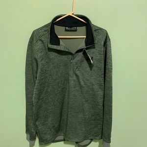 Under Armour pullover